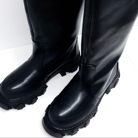 PUBLIC DESIRE β GENIUS BLACK KNEE HIGH CHUNKY SOLE BOOTS, WIDE FIT, SIZE US 6 - Picture 10 of 14